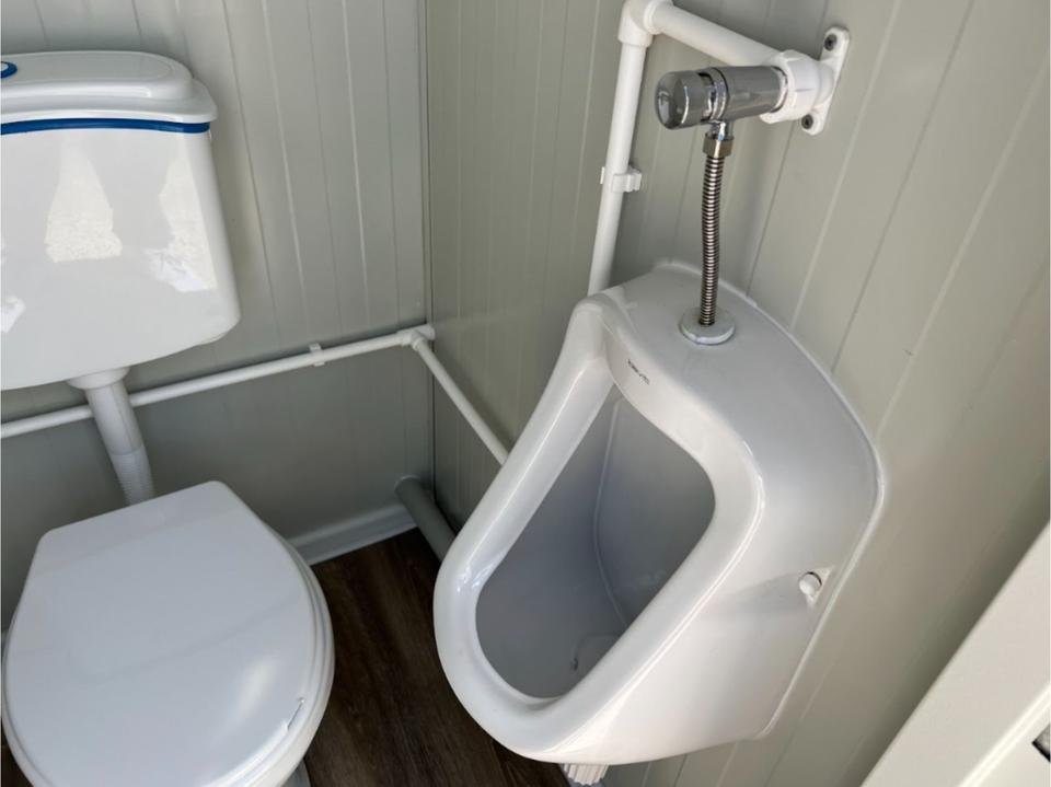 CONTENEDOR SANITARIO WC DOBLE (120X 220M) NUEVO - Imagen 8