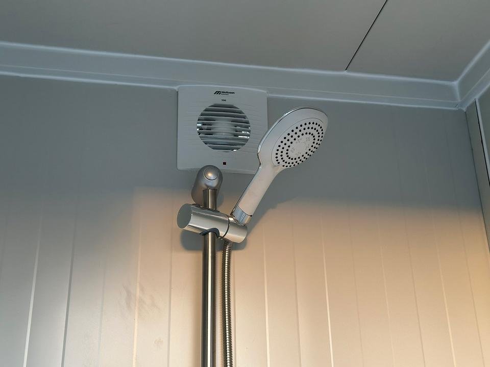 CONTENEDOR SANITARIO DOS DUCHA (220X120M) NUEVO - Imagen 7