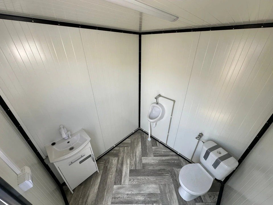 Contenedor Sanitario con Inodoro y Urinario - Imagen 7